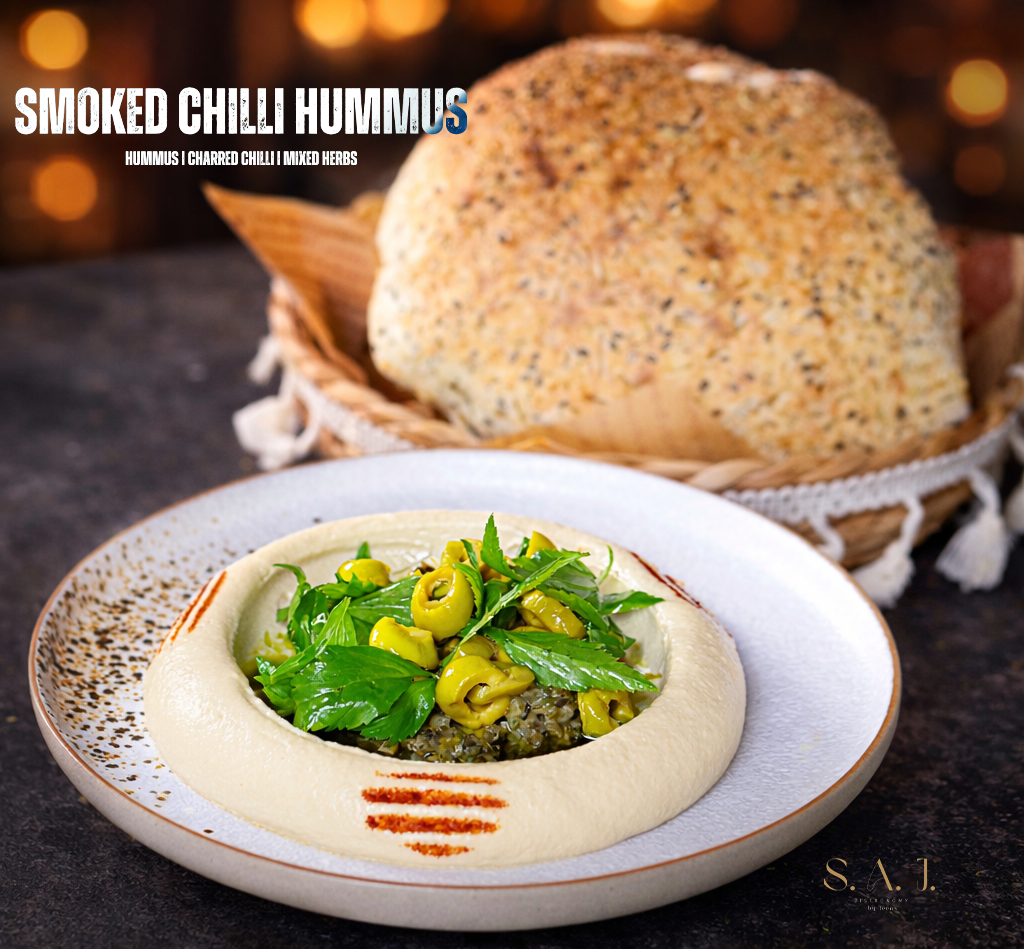 Smoked Chilli Hummus with freshly baked bread